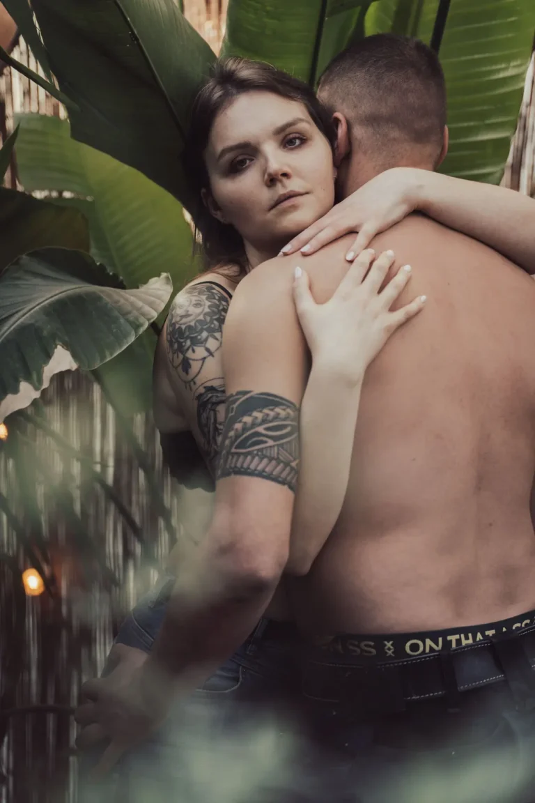 Julia und Kevin - von "James Bond" bis sexy Handwerker