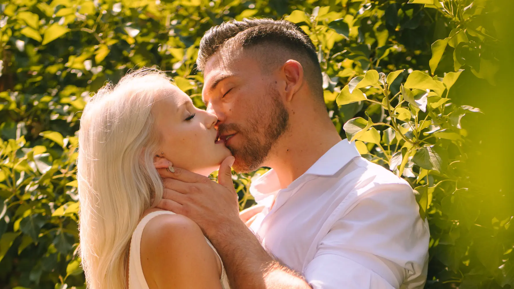 Janice und Marco - Paarshooting in Leipzig - sinnliche Posen